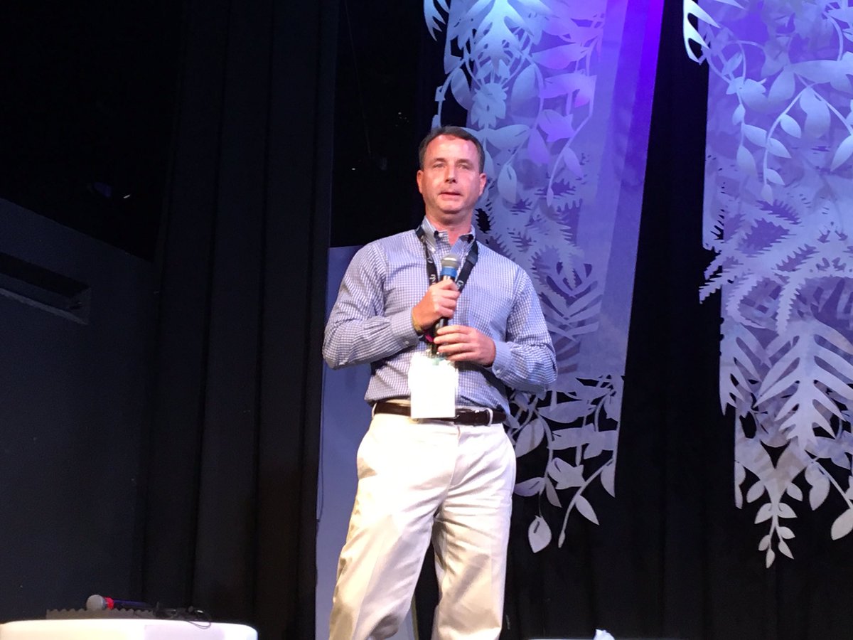 dmck4041's tweet photo. Discussing the future of our great industry with my friends and industry colleagues. #iaee. #ifes #freemanxp. https://t.co/thtlZYJRr0