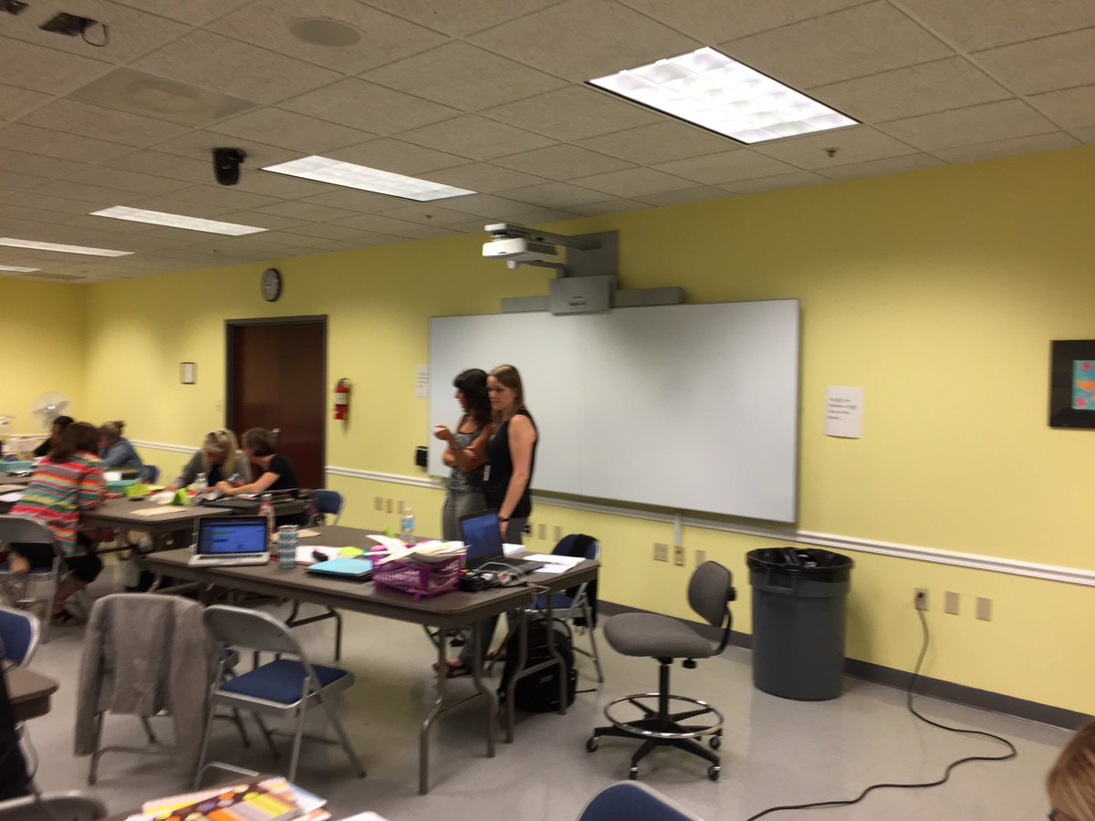 ManateeScience's tweet photo. Teaching Science with English Language Learners - Teachers engaged in great strategies for all students!  @Manateeschools https://t.co/lXmCqmUTvv