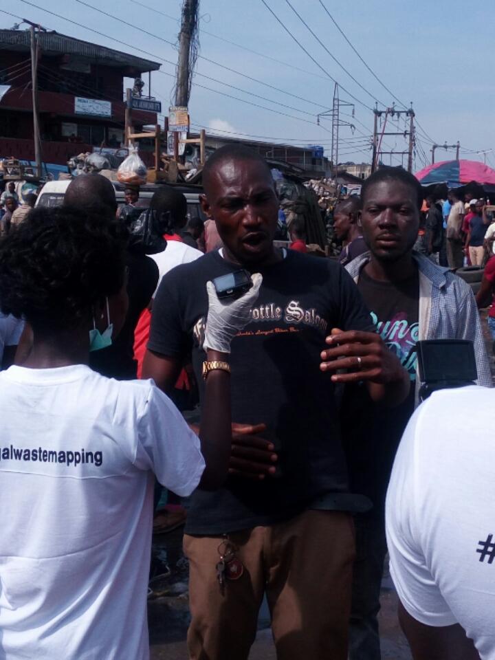Cleanuplagos's tweet photo. @JCIEKO @iamalexgreat #DontDropItTrashIt #IllegalWasteMapping #CleanUpLagos #LetDoItNageria @LadipoMarket #MushinLG https://t.co/oXPq6QE1B5