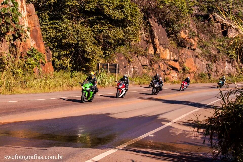 Andre_L_Jesus's tweet photo. Na estrada a caminho de #OuroPreto #Liberdade é como #TimBeta poder Utiliza-la para #navegar ou #viajar à vontade. #TimBetaAjudaTimBeta https://t.co/23DrOvpwo0