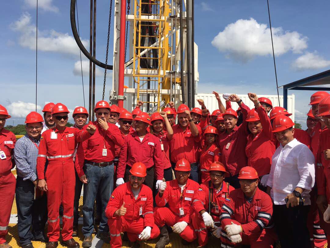 maribelparradem's tweet image. Junto a nuestros trabajadores del Occidente inauguramos el Taladro Escuela Hugo Chávez 003 para aportar al desarrollo de la Patria!!!