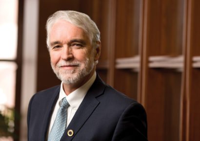 uialumninetwork's tweet photo. Call in tonight for a tele-town hall with Pres. Killeen. Learn how you can help U of I weather the budget impasse. https://t.co/Y9Ba6rGytW https://t.co/Nt4K49f9q0