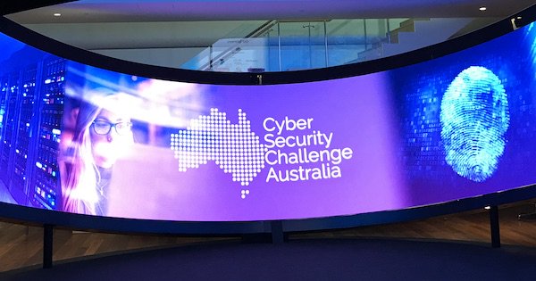 splunk's tweet photo. Splunker Jon Harris shares highlights from @CySCAExCon: https://t.co/IFvhdx0Q4e #CySCA2017 https://t.co/XQPyuMl7n3