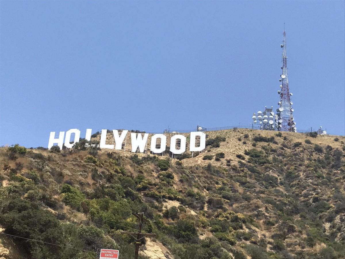vthokie's tweet photo. Hollywood sign #lasightseeing https://t.co/BR1keXjcOo
