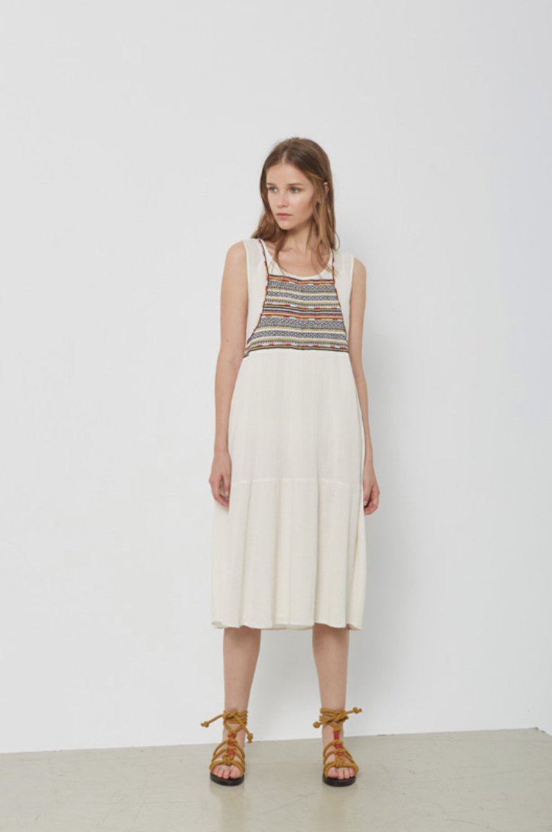 atticwomenswear's tweet photo. Dress to impress this summer holiday. Shop dresses >> https://t.co/9oiNxXg9es #Ilkley #DesPetitsHauts #SitaMurt #MaisonScotch #Ilkley #Leeds https://t.co/0dn18QO2x1