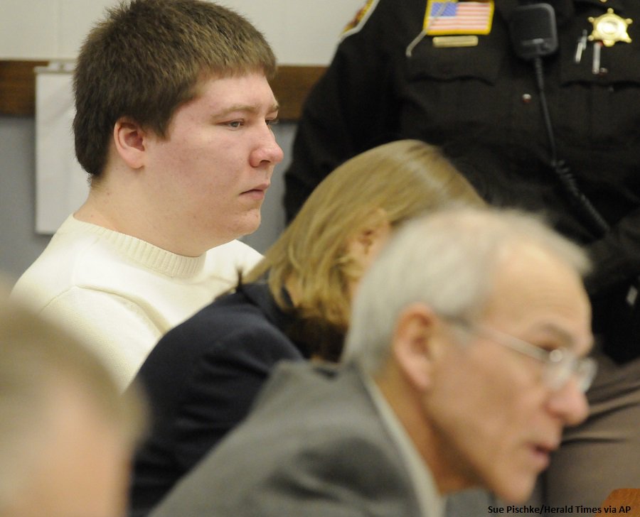 GMA's tweet photo. NEW: Federal appeals panel finds man featured in "Making a Murderer" was coerced into confessing, should be released https://t.co/hoHV7M7TQs https://t.co/xmjRm0pF8h