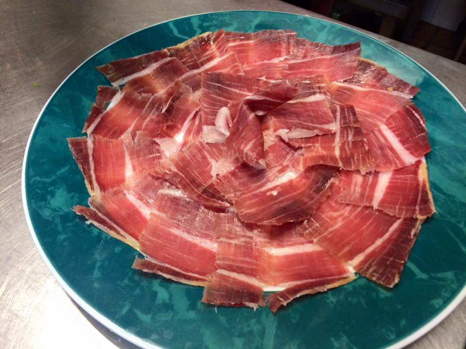 RT este y anterior tuit y participa en sorteo de 1 noche para 2 en mp. Precios increíbles para el verano. Tl 959503301