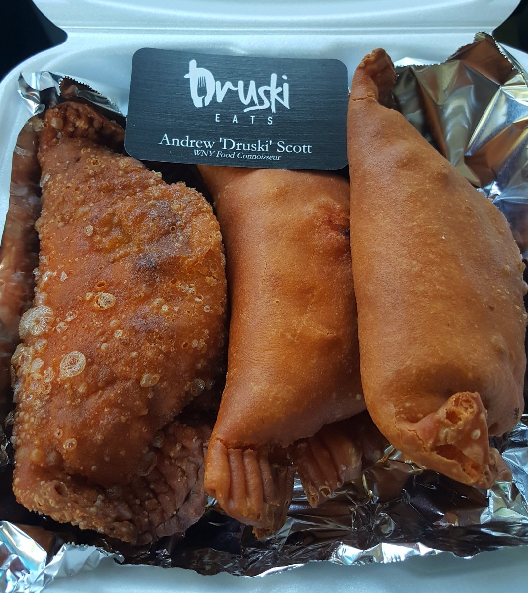 #DruskiEats Pastelitos(Shimp &amp; Broccoli, Steak &amp; Shrimp and Buffalo Wing) by Eats by Ells