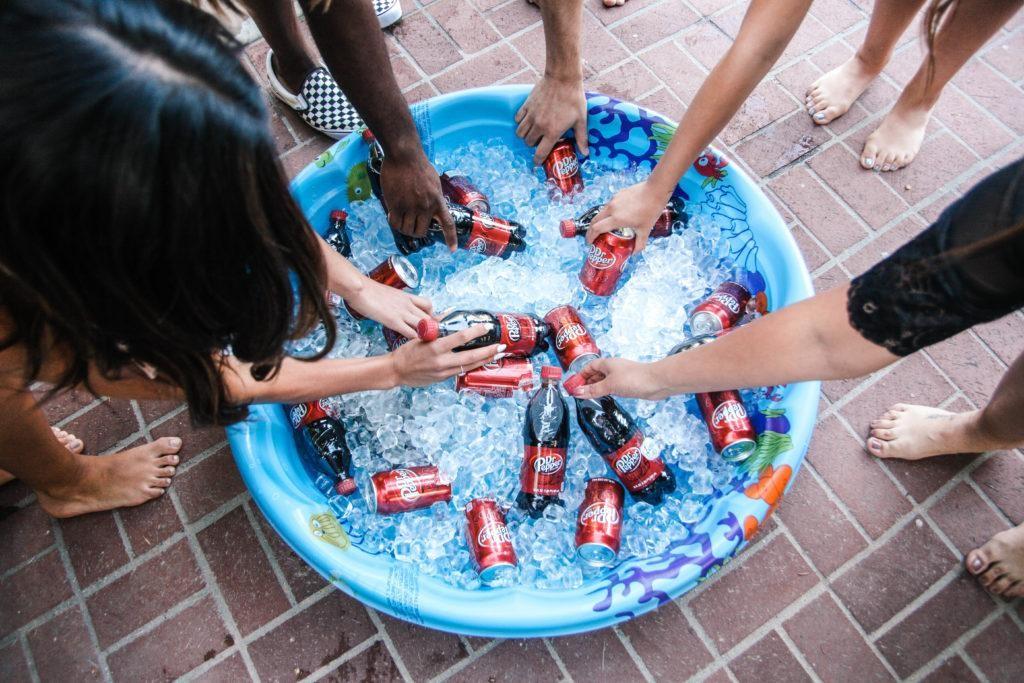 RandomRReviews's tweet image. Connect with friends for a summertime celebration with Dr Pepper from Walmart #PickYourPepper #Walmart bit.ly/2tTmC8S #AD