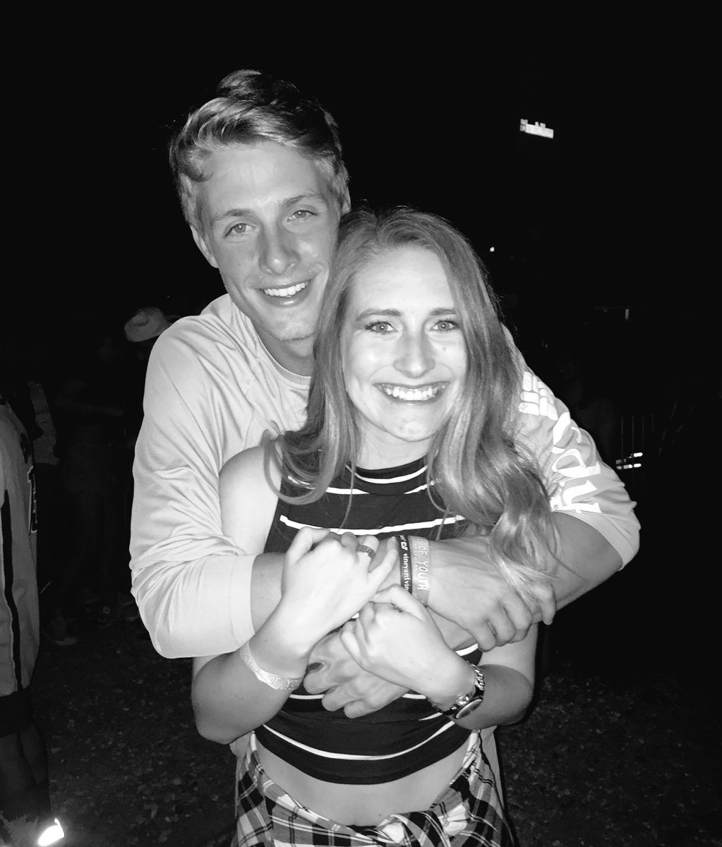 korifreeman's tweet photo. I can't believe it's been 3 years... I'm thankful for you every single day!!! thanks for being my best friend for the past 3 years xoxo❤️ https://t.co/WspsVCMe4d