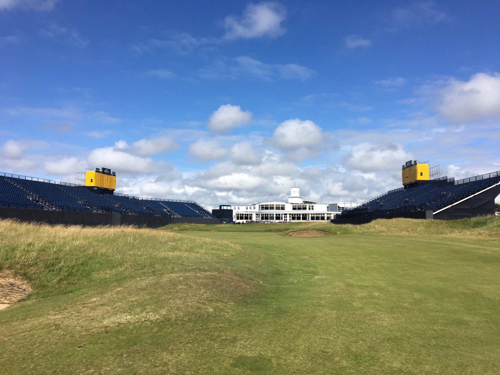 GolfChatLive's tweet photo. #NickedFromFitz
Played my 1st @TheOpen @RoyalBirkdale_  in 1976   It was brown and burnt then not verdant green. #☀️ https://t.co/YBbcyAxcD6