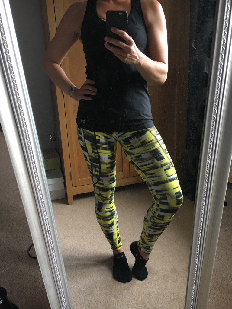 a_m_hankins's tweet photo. Loving my @MeeMol_UK leggings! https://t.co/Q7Odf9MQ6L