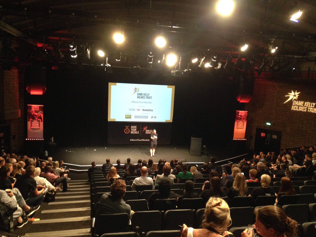 vixmogs's tweet photo. The final session of a brilliant day #morethanmedals https://t.co/vmBW2mS4Aq