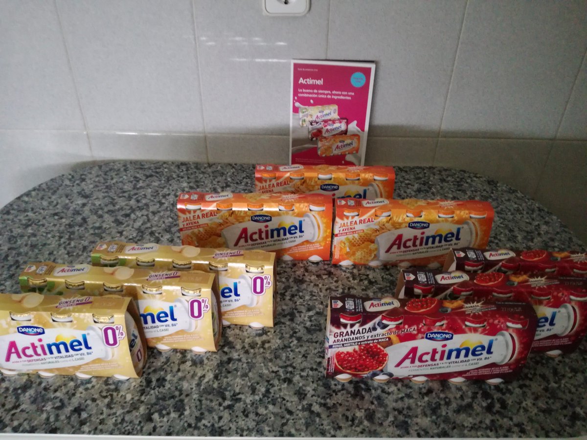 EduBustos's tweet photo. Yo ya estoy listo para probar los nuevos #ActimelCombinacionUnica! Una deliciosa ayuda para nuestro sistema inmunitario ;) #TRND https://t.co/FninrzBE90