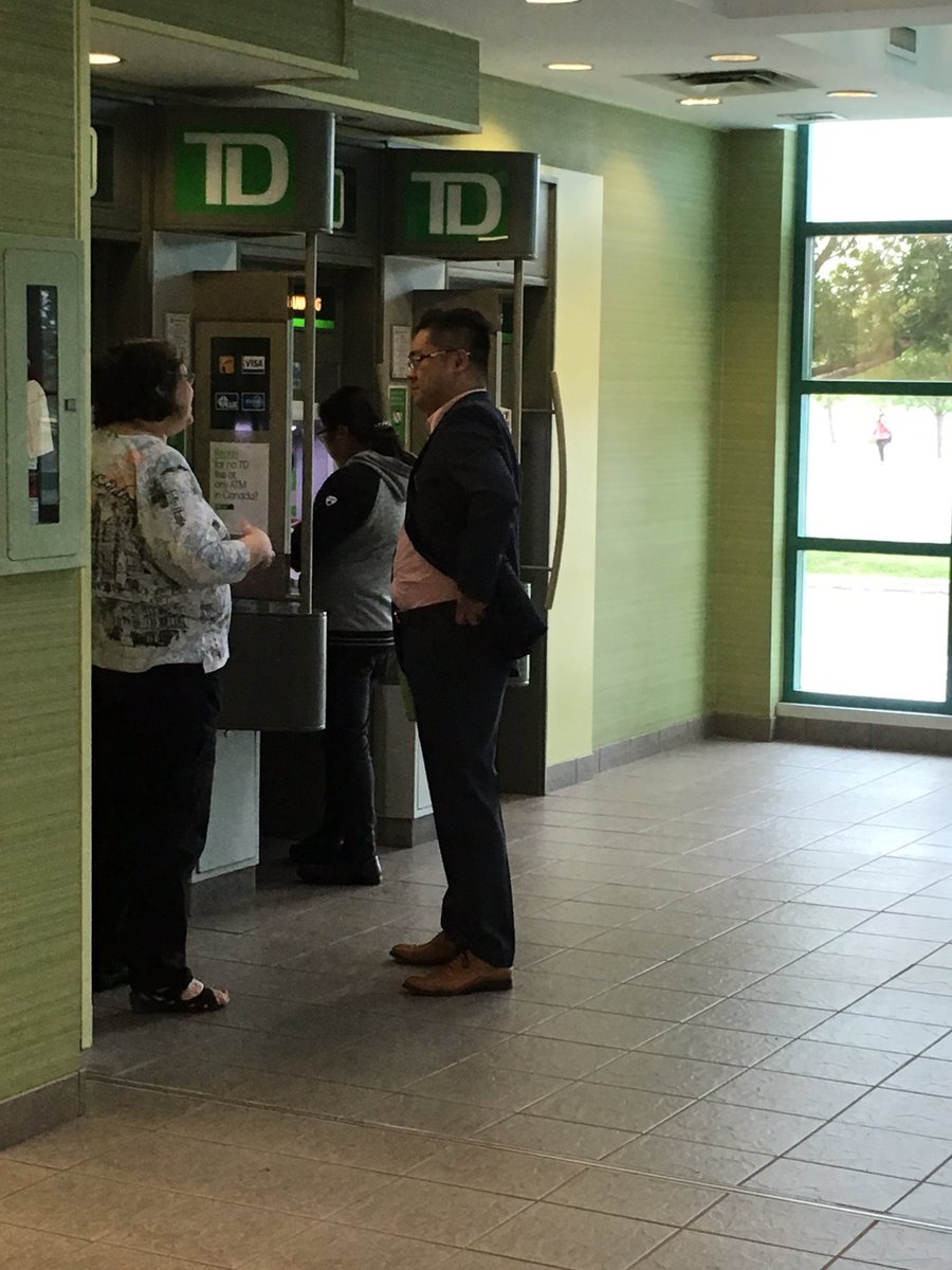 LindenSmail_TD's tweet photo. BM is CRC'ing and MFS helping customers in the lobby https://t.co/i4t3g500El