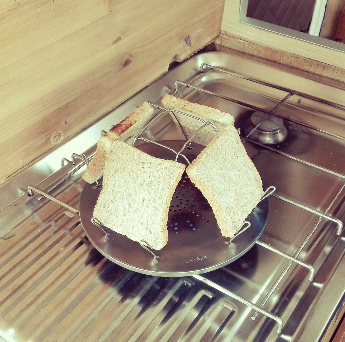 Eine grandiose Erfindung! #camping #toast