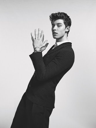 camilaonchart's tweet photo. Enquanto os fandons tão pedindo Mercy, a gente passa com trator de WFH @ShawnLegendas

My #TeenChoice #ChoiceMaleArtist is @ShawnMendes https://t.co/B97TXAaY60