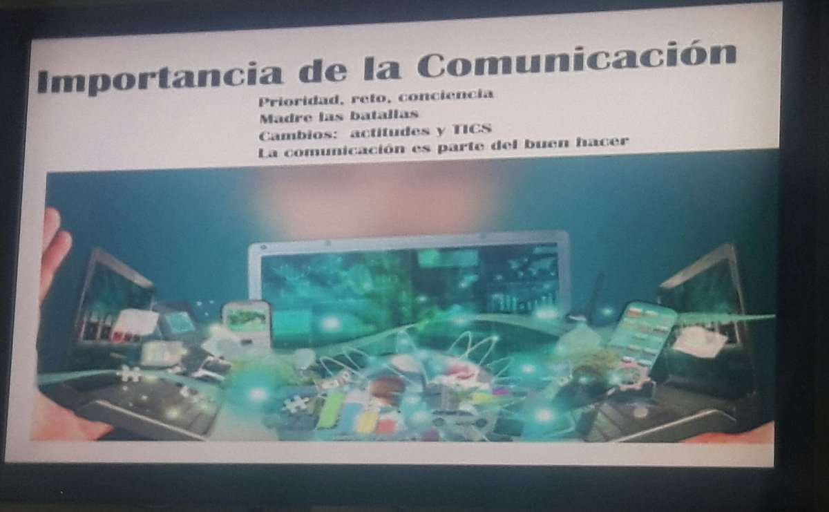 JENNIFERHASS13's tweet photo. "La mente es un campo de batalla,se su comandante,no su soldado"#ComSoMe 1erSeminario Internacional#NuevasTendenciasComunicaciónEstratégica https://t.co/6LgfXi2nNX