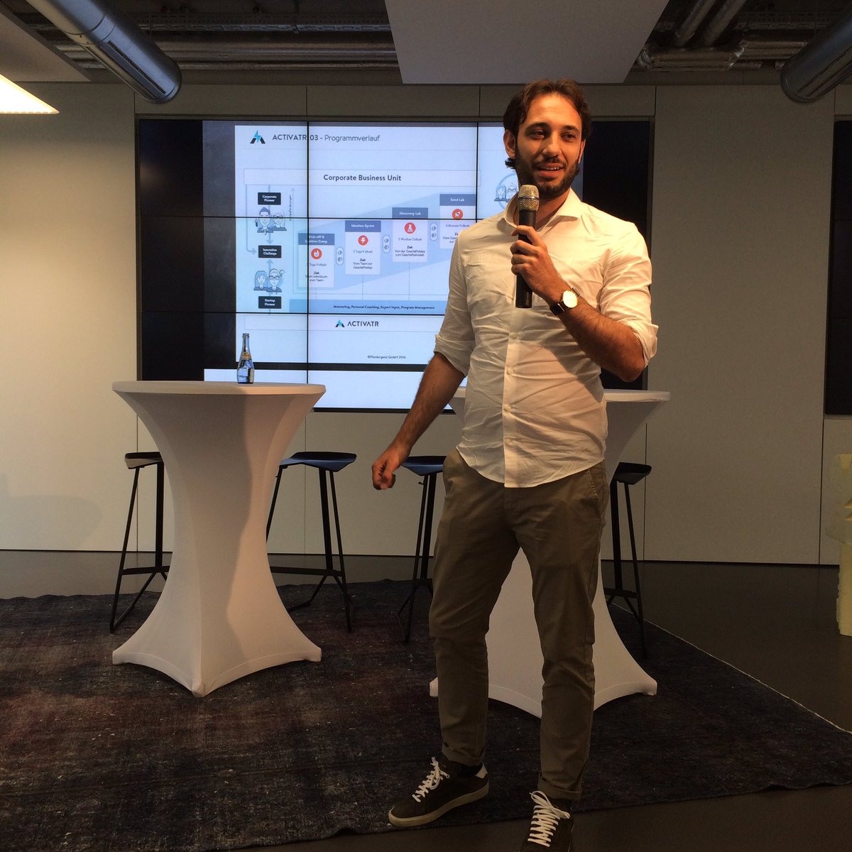 CODE_n's tweet photo. An escape out of the corporate world: found a #startup. Nico of #binando talks about his history & how they became 'partner' of @EnBW https://t.co/vaglW0eh79