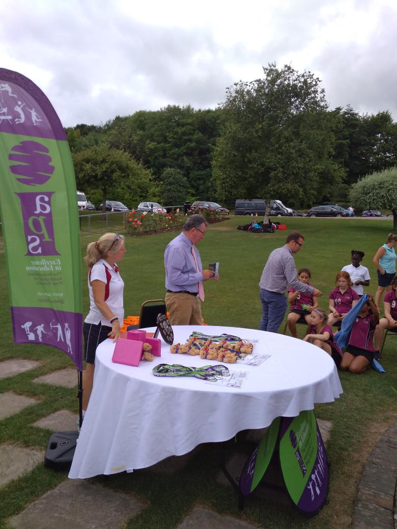 iapsuksport's tweet photo. Presentations for IAPS National Rounders Finals! 1st @BedfordGirlsSch 2nd Witham Hall 3rd @stgeorges_sport 4th @BrightonCollege Well Done! https://t.co/ysqKWOOlmh