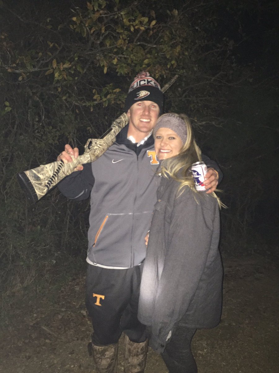 tatumschultz_2's tweet photo. Happy 25th birthday!Wow 😳 crazy how time flies! Thx for being the best brother a sister could ask for! Love you!See u soon!❤️@Tylerschultz5 https://t.co/xgle68vjKF