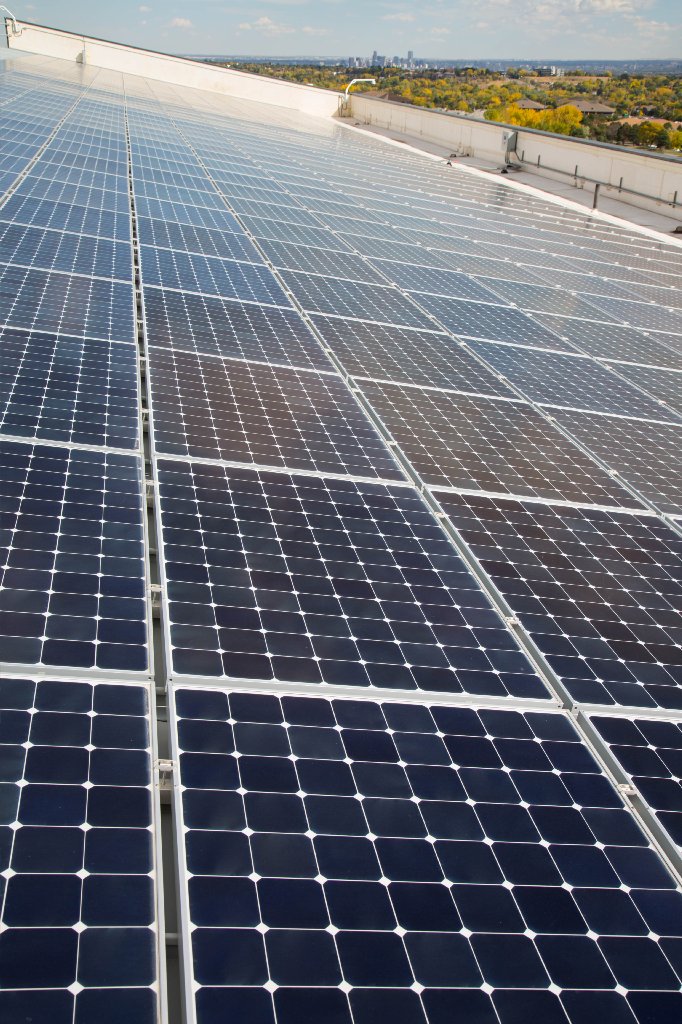 NatLabRockies's tweet image. NREL-led working group releases new Best-Practices Guide for Solar Photovoltaic System Operations and Maintainance - bit.ly/2slH85d