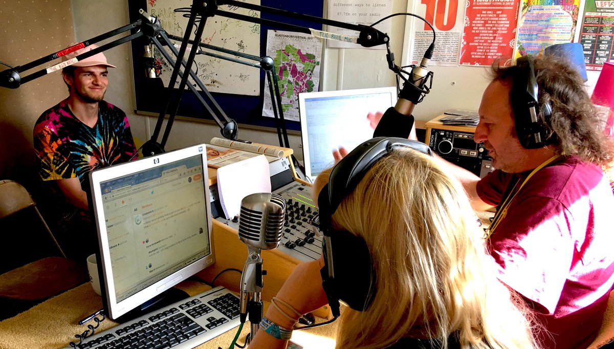 .<a href="/JasperStorey/">Jasper Storey</a> on Steve Satan and <a href="/sarahbennetto/">Sarah Bennetto. 🐀</a>'s show live from #glasto,on now is Andrew Parsonage, listen via worthyfm.com