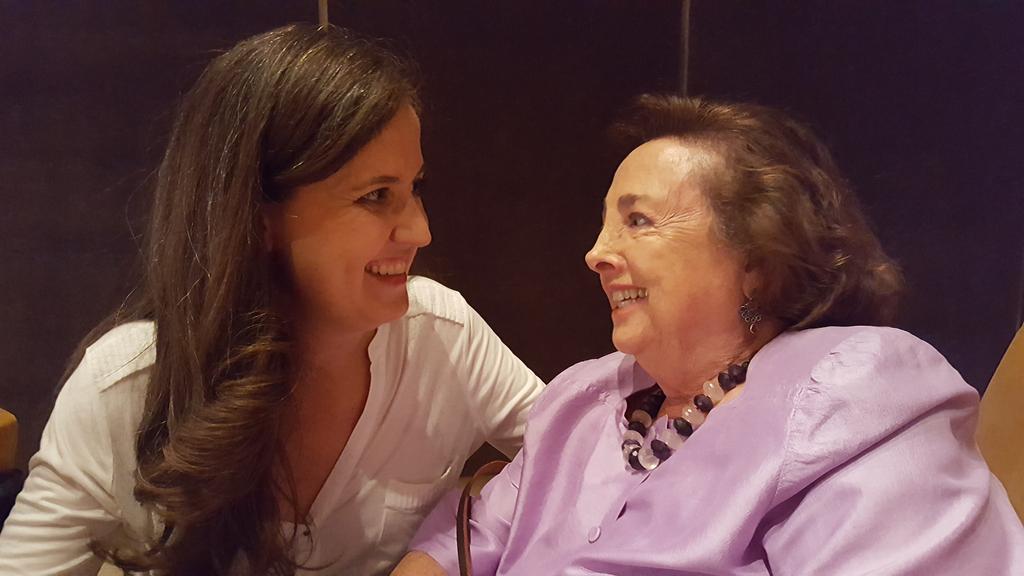 migasocial's tweet photo. Un lujo compartir la tarde con tanto #periodismo de talento, solidario, social y comprometido #PremiosManosUnidas https://t.co/R0okjiP4L2