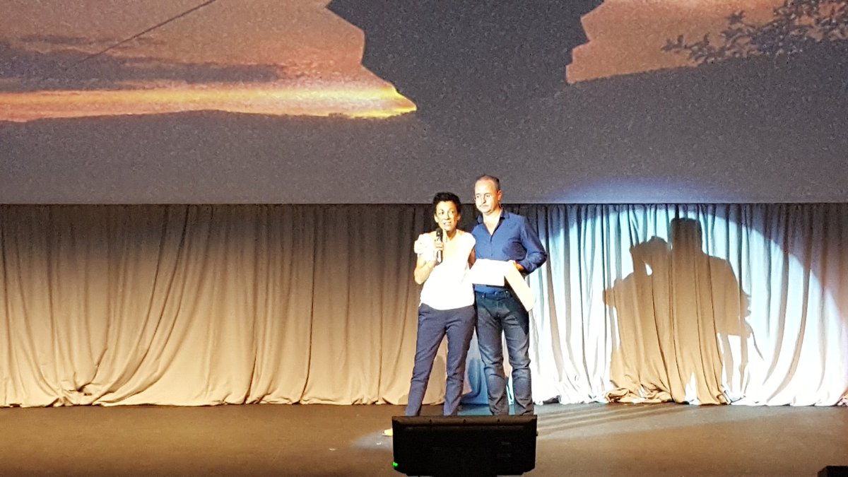 AutogrillIberia's tweet photo. María Jesús Orive Premio Leyenda #Autogrill17 ¡Enhorabuena! Toda una vida comprometida con la empresa #MuchaEmoción https://t.co/WndzzHUfSf