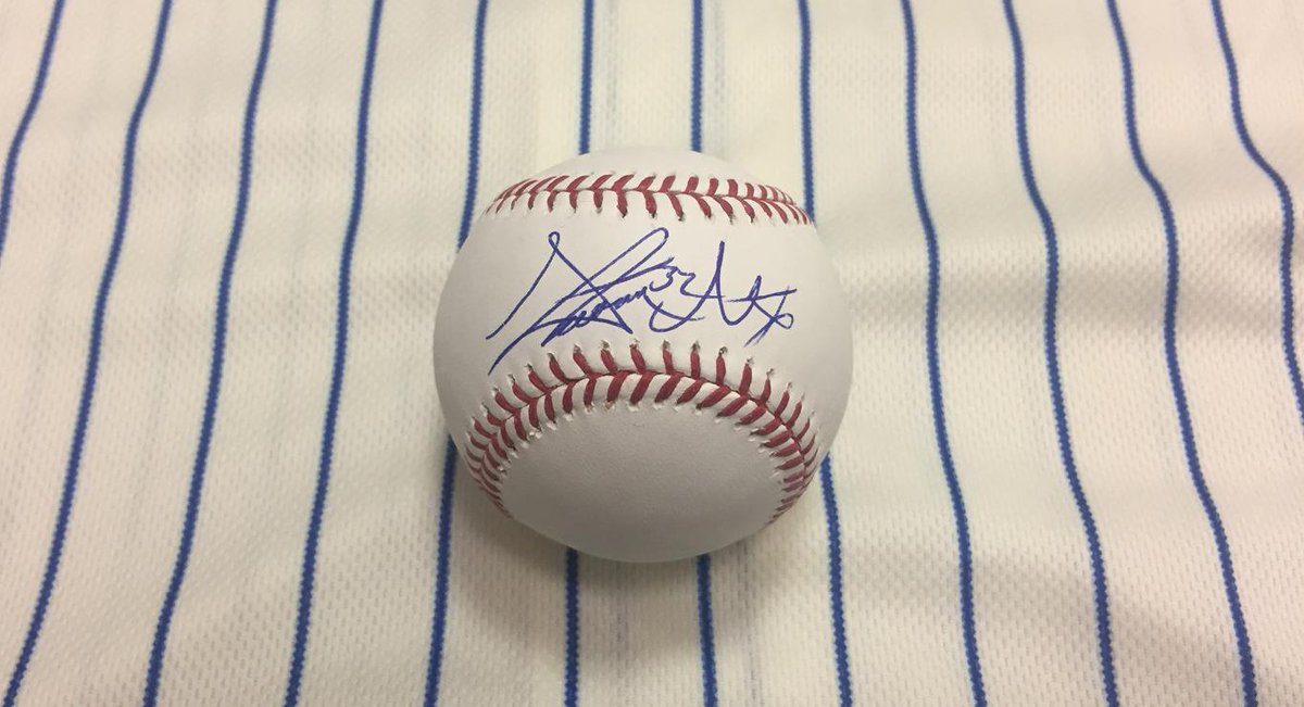 Mets's tweet image. Retweet to win an autographed ⚾️ from @Smatz88. 
 
Rules: atmlb.com/2qjrWAL