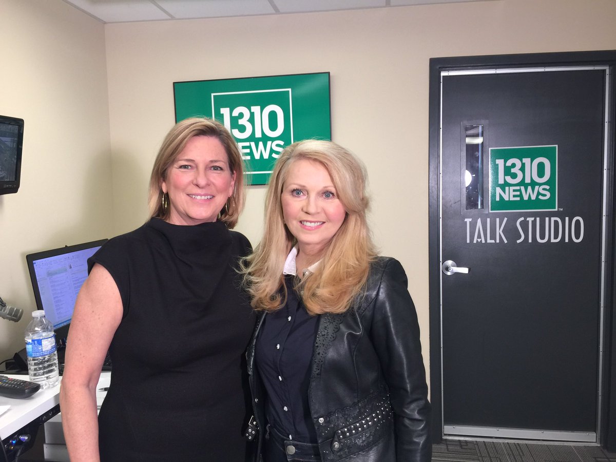 Next on the @MeehanCarolAnne show, we discuss the challenges facing journalists with @LauraPeck6 https://t.co/DUkW2tsD1U