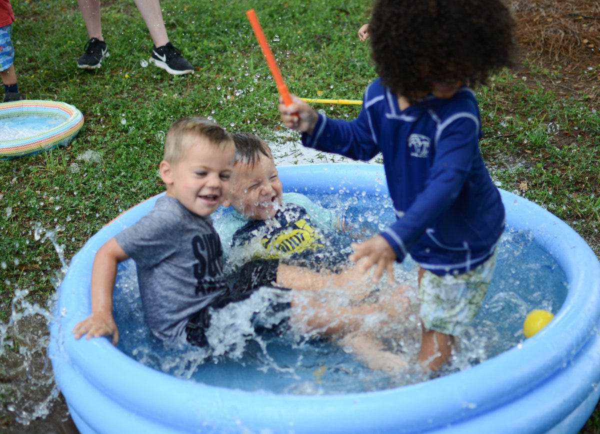 mercyhillnc's tweet photo. We loved getting to soak some of our friends with water balloons and water guns at #MHKidsWeek today! Can't wait for tomorrow! #MHKids https://t.co/x0eAHR7Qv7