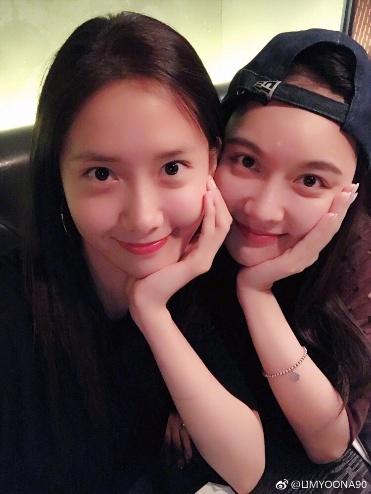 yoongstagrm's tweet photo. [WEIBO] LIMYOONA90: 欢迎你来了～ 
每次跟你见面很开心 下次见面吧[坏笑]
@孙骁骁 ​​​ https://t.co/Y5QESntGpE (2P) #yoongstagram https://t.co/GuvVVyB1e7