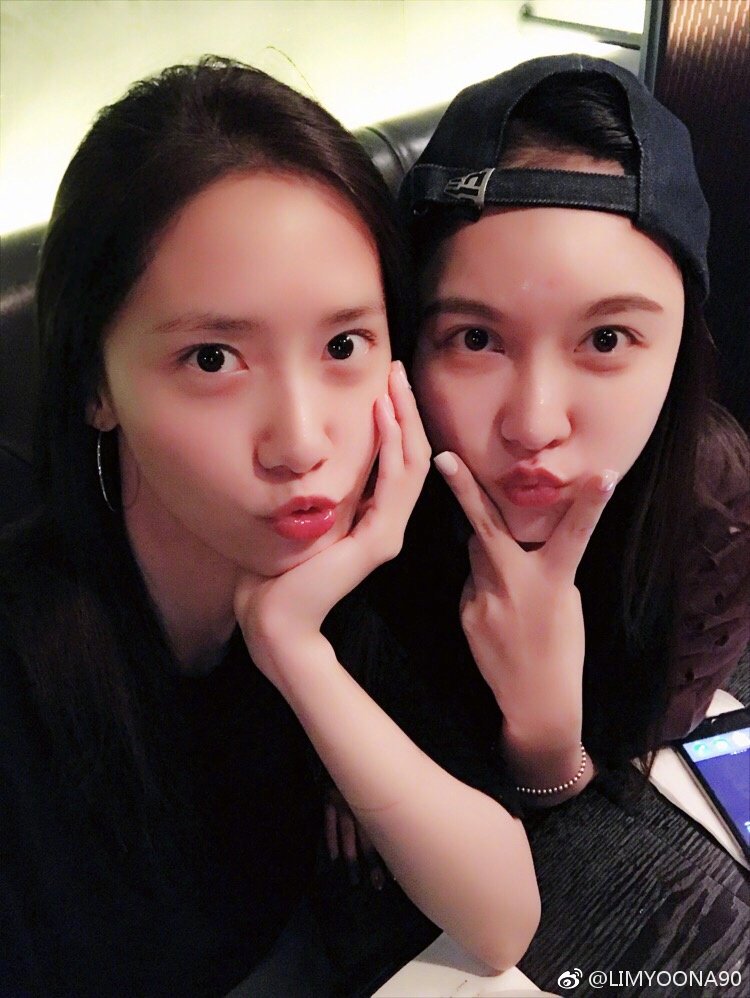 yoongstagrm's tweet photo. [WEIBO] LIMYOONA90: 欢迎你来了～ 
每次跟你见面很开心 下次见面吧[坏笑]
@孙骁骁 ​​​ https://t.co/Y5QESntGpE (2P) #yoongstagram https://t.co/GuvVVyB1e7
