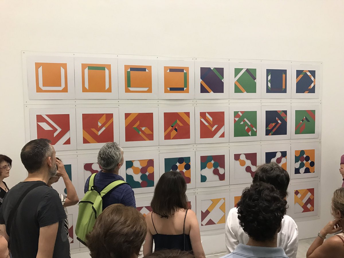 ellapizcolorao's tweet photo. Su primera exposición, en la mítica #Galería Pasarela y obras del Centro de Cálculo #GerardoDelgado @caac_sevilla #MuseumWeek #StoriesWM https://t.co/Fv9GaJ2XmZ