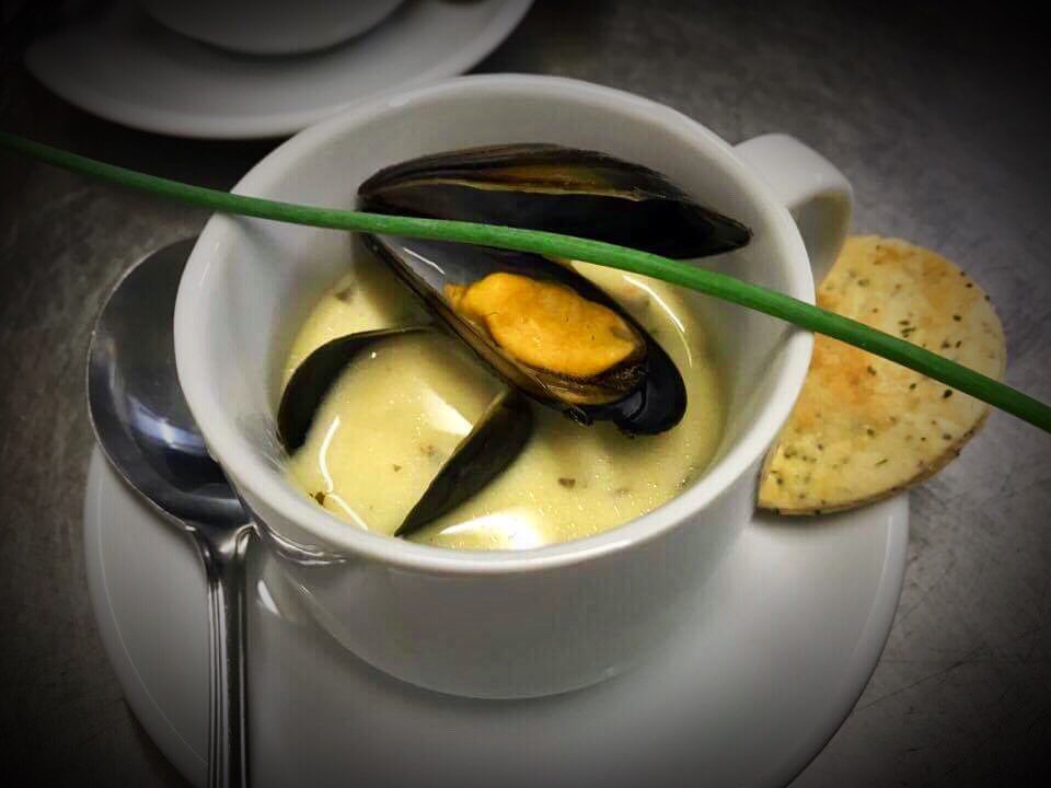 Drayton Gate tweet media