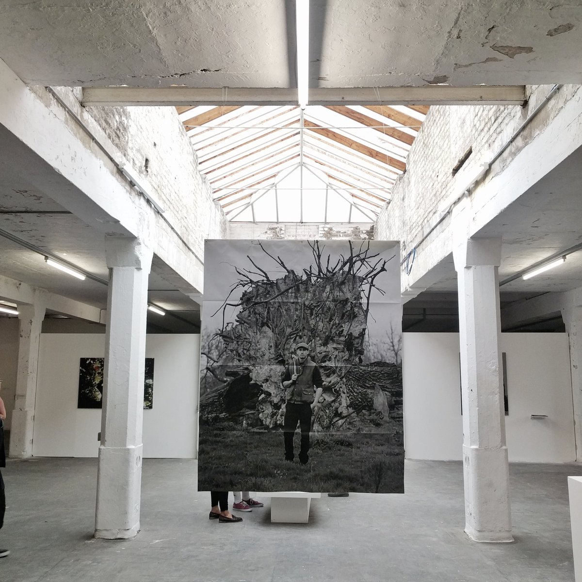 UEL_News's tweet photo. We're at @CascadeUel's private view @FreeRangeShows in the @trumanbrewery
Come in to see some of our Photography students' final year work 📸 https://t.co/WzRWrZm7yn