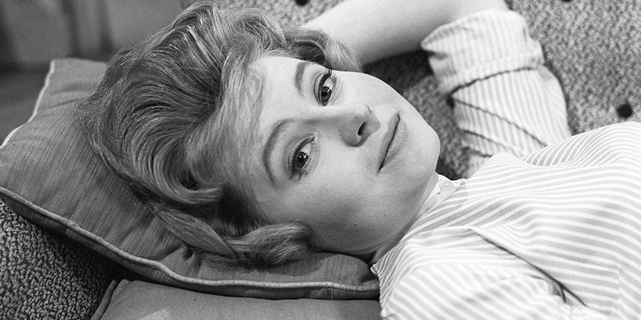 We wish a very happy 85th birthday to Prunella Scales. 