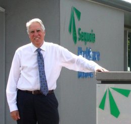 Lee Michelson who has served as District CEO since 2009 will be moving to the New York City area at the end of 2017.