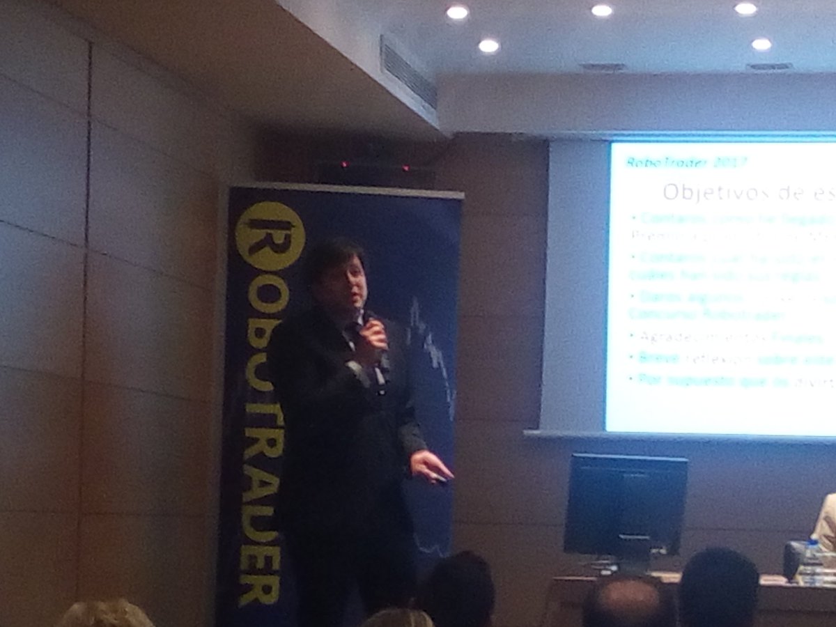 rupertacho's tweet image. Jesus Gabriel Illescas premio a la mejor gestión del Riesgo. En @ROBOTRADERworld @TradingSystemCL