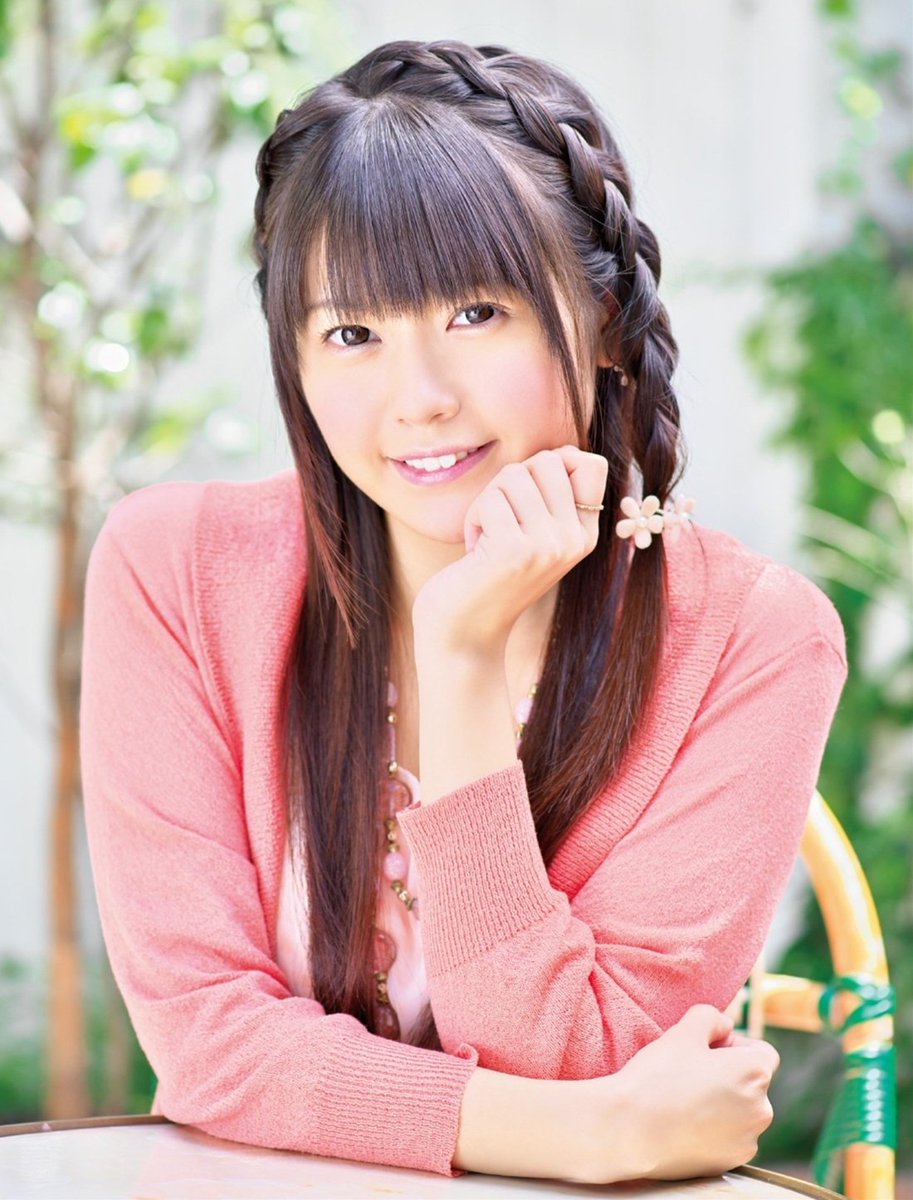 今日は「けいおん:中野梓」役や「俺妹:高坂桐乃」役などを演じてる『竹達彩奈さん』の誕生日ですっ! けいおん厨としては是非お祝いしたい・・・。
