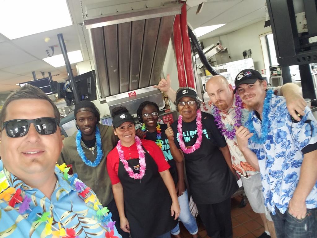 JonMalicott's tweet photo. ALOHA FROM PINE AND P!!!!! #SRITULSA https://t.co/vuCdNNgDBN