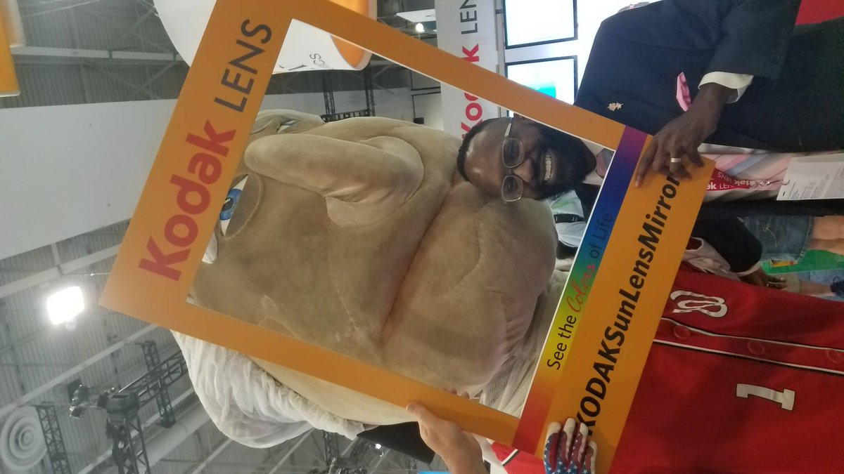 SignetArmorlite's tweet photo. #KODAKSunLensMirrors https://t.co/LYVhBABP9k