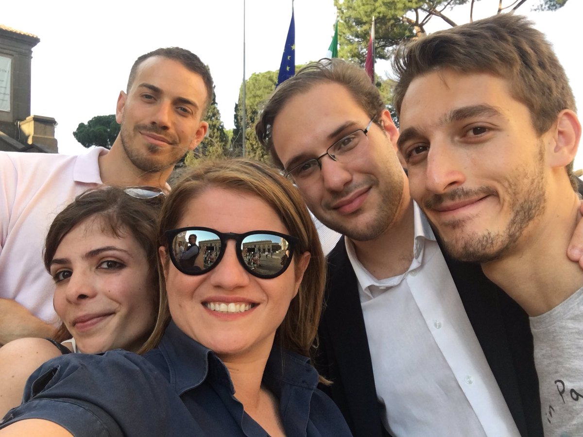 figiovanilazio's tweet photo. Oggi in #Campidoglio X #GiuntaRaggi #UnAnnoDiNulla con @AngieCalabria @gasparripdl @Adriano_Palozzi e tanti amici!! #VirgiDimettiti! https://t.co/fDhSW7txLR