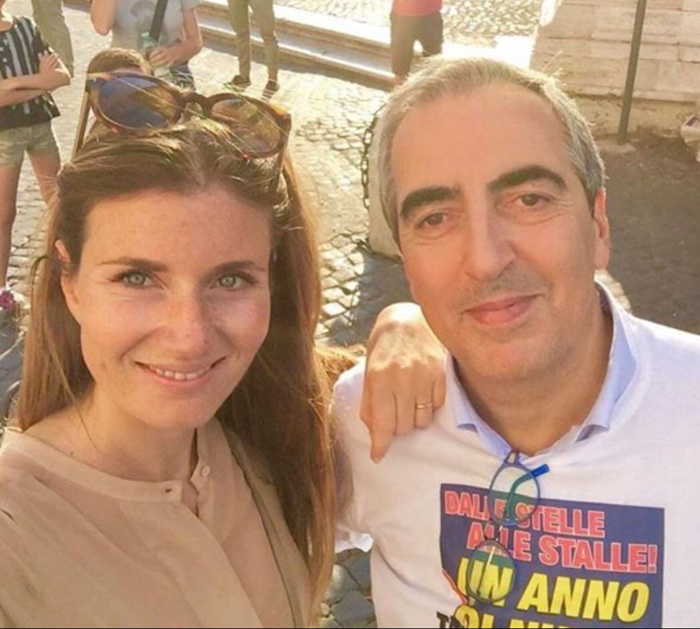 figiovanilazio's tweet photo. Oggi in #Campidoglio X #GiuntaRaggi #UnAnnoDiNulla con @AngieCalabria @gasparripdl @Adriano_Palozzi e tanti amici!! #VirgiDimettiti! https://t.co/fDhSW7txLR