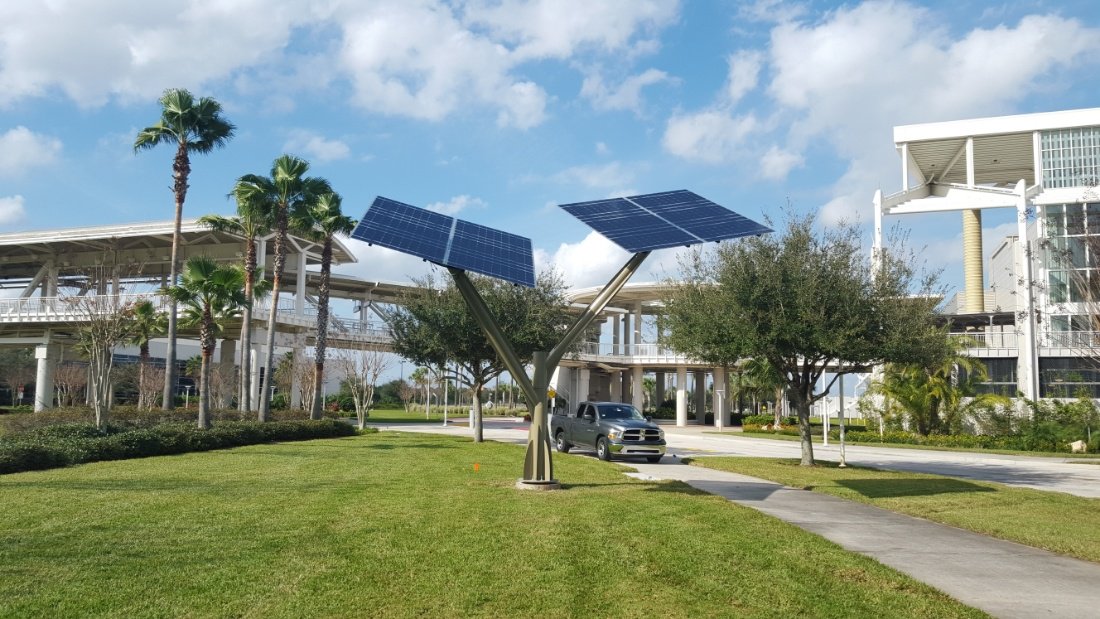 SuperiorSolar's tweet image. #ThrowbackThursday to when we teamed up with Orange County Convention Center to install #SolarTrees! #TBT @OCCC superior.solar/2saHUPf