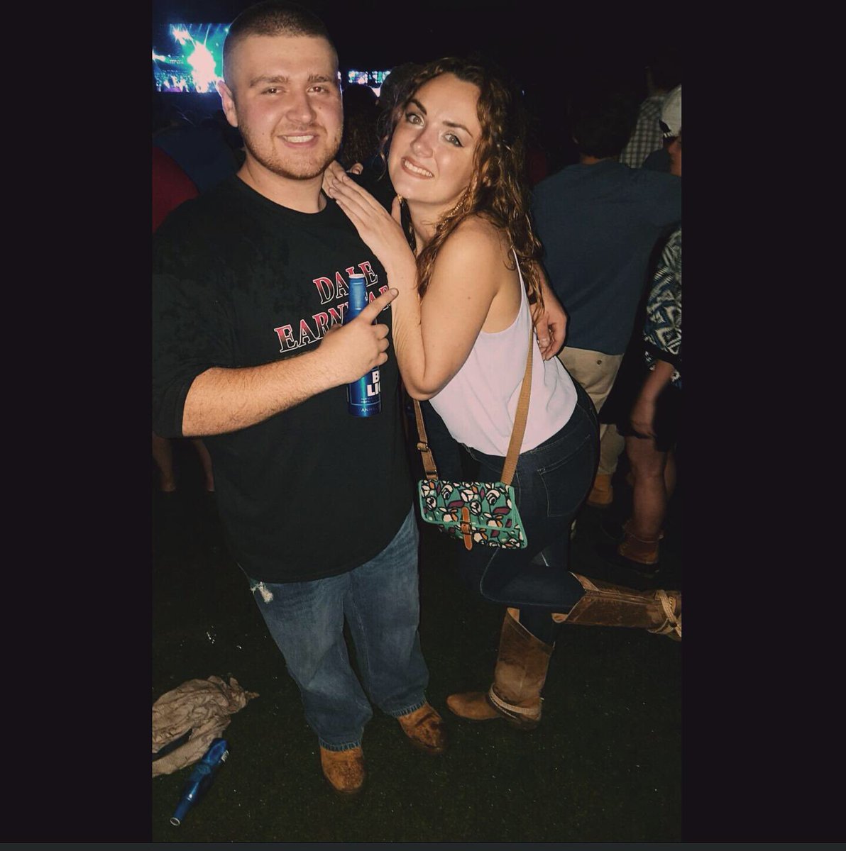 Troyhammett2727's tweet photo. Happy 22nd birthday to #MsSimple herself live it up girl!!! 🍻🍻🍻 https://t.co/NPejrjTGC0
