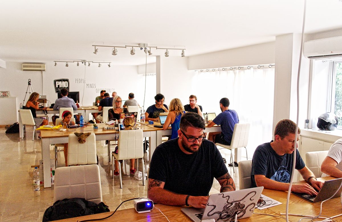 Wen u not sure if it's a projector or Wall.E sitting next to you...