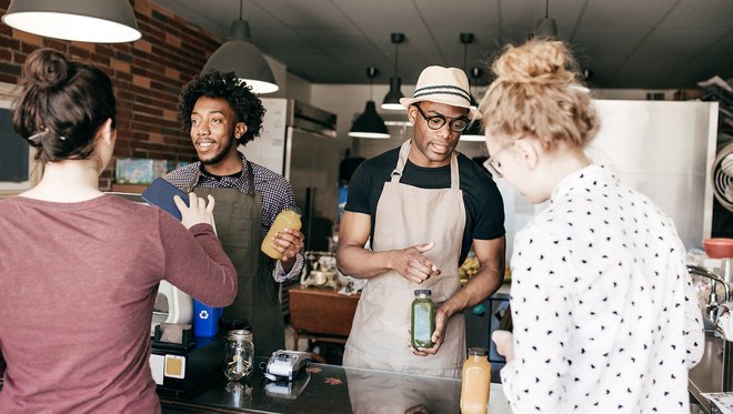 foodandwine's tweet image. Seattle’s minimum wage hike did not reduce restaurant jobs, finds study. trib.al/l4DfU4M