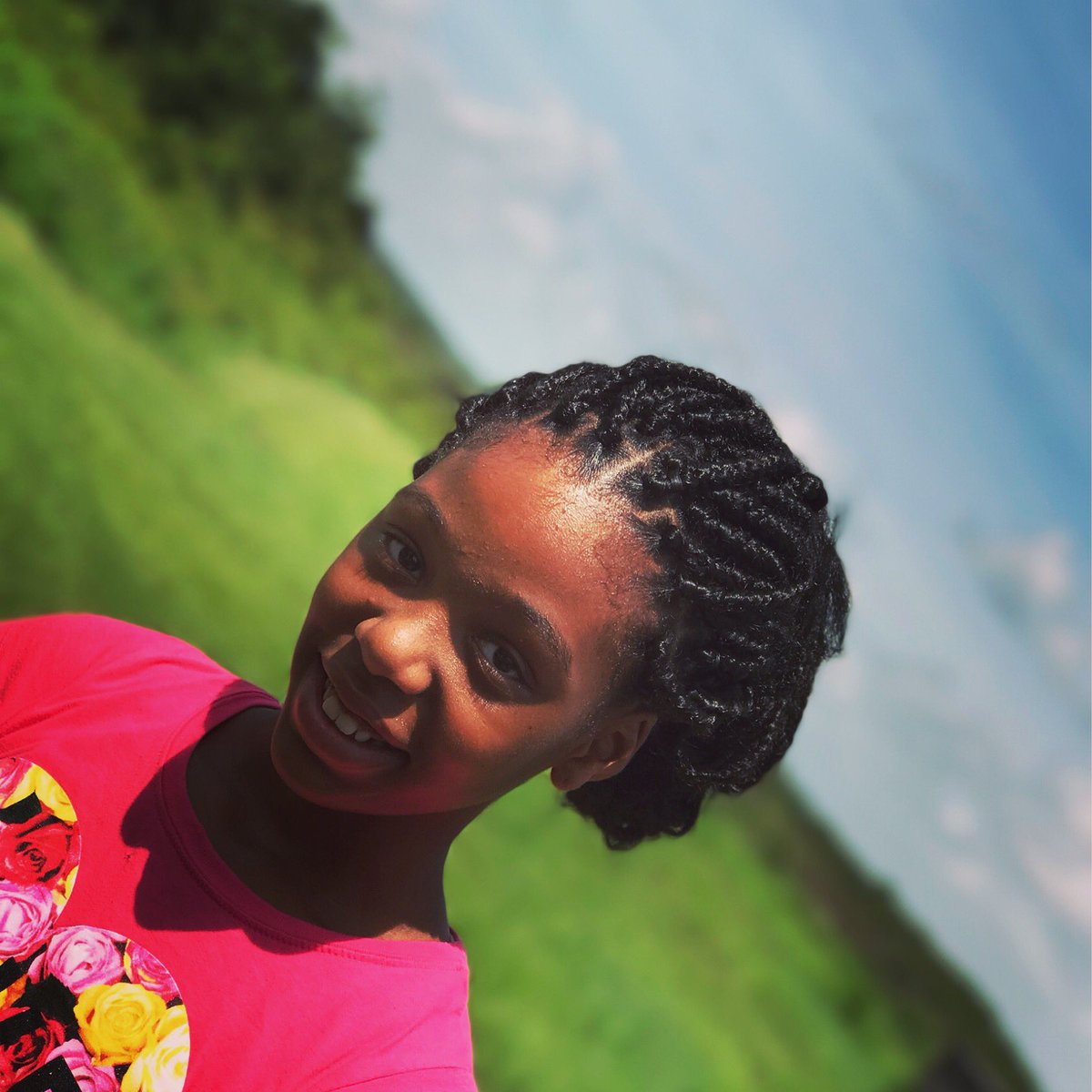 GirlsPlaceInc's tweet photo. When beauty and nature collide 💚🚺 #allthehers #gp1p https://t.co/mqECiI8YKw